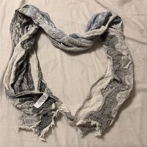 American Eagle Outfitters Black, Blue and White Knit Scarf